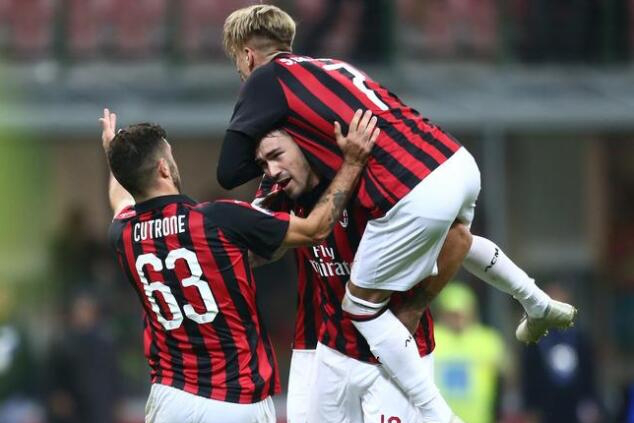  博洛尼亚主场逼平AC米兰，红黑军团错失登顶良机