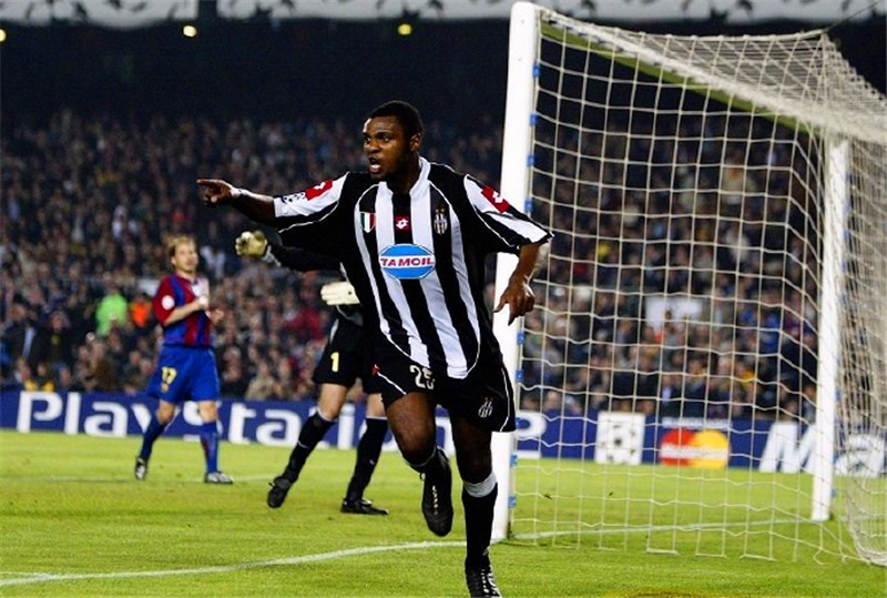 波尔多老将宝刀未老,补时绝平挽救球队颓势  波尔多老将宝刀未老,补时绝平挽救球队颓势